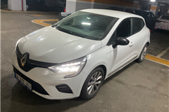 64 - 2023 Renault Clio 1.0 TCe Touch 