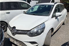2 - 2017 Renault Clio 1.5 dCi SportTourer Joy 