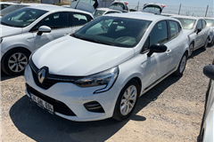 44 - 2023 Renault Clio 1.0 TCe Touch 