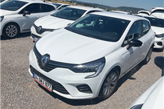 14 - 2023 Renault Clio 1.0 TCe Touch 