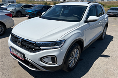 90 - 2025 Volkswagen T-Roc 1.5 TSI Life 