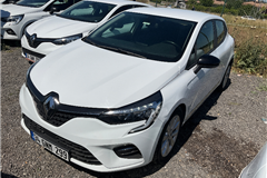 5 - 2023 Renault Clio 1.0 TCe Touch ÇELİK
