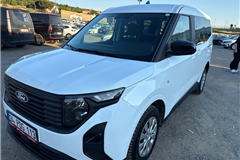 17 - 2025 Ford Tourneo Courier 1.0 DELUXE 