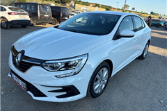 30 - 2025 Renault Megane 1.3 TCe Touch 