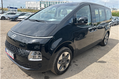 78 - 2025 Hyundai STARİA 1.6 AT ELITE  