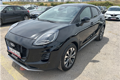 14 - 2025 Ford Puma 1.0 EcoBoost Hybrid Titanium 