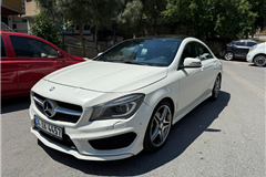 32 - 2014 Mercedes - Benz CLA 180 AMG 