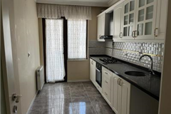 BÜYÜKÇEKMECE SAFİR EVLERİ'NDE SATILIK 2+1  ASANSÖRLÜ VE OTOPARKLI DAİRE