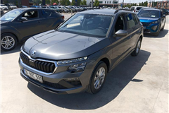 52 - 2025 Skoda Kamiq 1.0 TSI Elite 