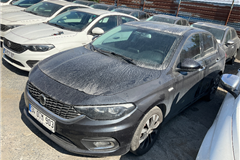17 - 2020 Fiat Egea 1.6 Multijet Lounge Plus 