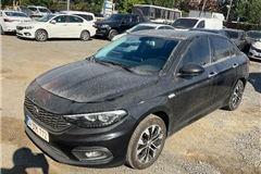 30 - 2020 Fiat Egea 1.6 Multijet Lounge Plus 