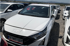 1 - 2025 Hyundai i20 1.2 MPI Jump 