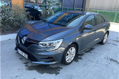 112 - 2021 Renault Megane 1.3 TCe Joy 
