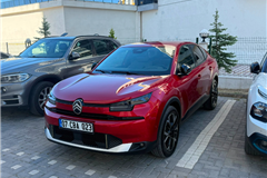 40 - 2025 Citroen C4 X 1.2 PURETECH MAX