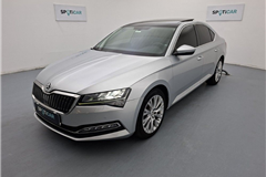 2 - 2023 Skoda Superb 1.5 TSI Prestige 