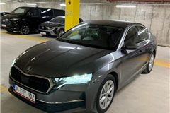 47 - 2024 Skoda Octavia 1.5 TSI PREMIUM 
