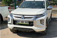 2 - 2020 Mitsubishi L