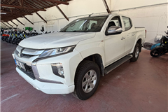 1 - 2020 Mitsubishi L200