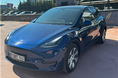 68 - 2024 Tesla Model Y RWD