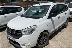 4 - 2020 Dacia Lodgy 1.5 dCi Laureate 7
