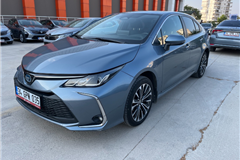 15 - 2023 Toyota Corolla 1.8 Hybrid Flame X-Pack 