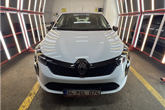 62 - 2025 Renault Clio 1.0 TCe EVOLUTION  