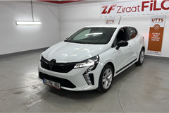 49 - 2025 Renault Clio 1.0 TCe EVOLUTION  