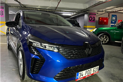 51 - 2025 Renault Clio 1.0 TCe EVOLUTION  