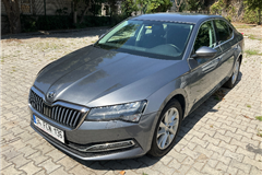 81 - 2022 Skoda Superb 1.5 TSI Premium 