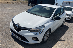 7 - 2023 Renault Clio 1.0 TCe Touch 
