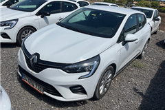 12 - 2022 Renault Clio 1.0 TCe Touch ÇELİK
