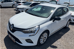 64 - 2023 Renault Clio 1.0 TCe Touch 