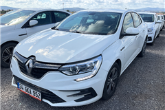 30 - 2023 Renault Megane 1.3 TCe Touch 