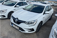 216 - 2024 Renault Megane 1.3 TCe Touch 
