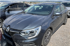 9 - 2023 Renault Megane 1.3 TCe Touch 