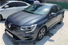 47 - 2024 Renault Megane 1.3 TCe Touch 
