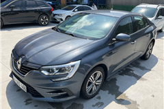 48 - 2023 Renault Megane 1.5 Blue DCI Touch 