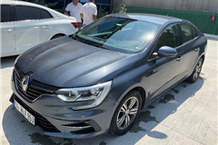 45 - 2023 Renault Megane 1.3 TCe Touch 