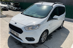 52 - 2022 Ford Tourneo Courier 1.5 TDCi Journey Titanium SCR