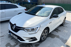 58 - 2023 Renault Megane 1.3 TCe Touch 