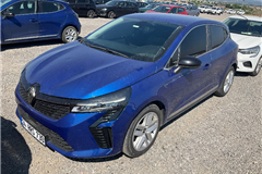 7 - 2023 Renault Clio 1.0 TCe EVOLUTION  