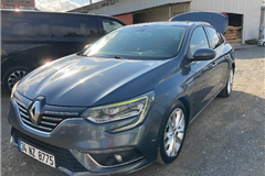 57 - 2017 Renault Megane 1.5 Blue DCI Icon 