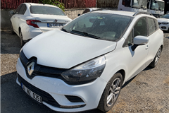 63 - 2017 Renault Clio 1.5 dCi SportTourer Joy 