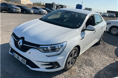 7 - 2023 Renault Megane 1.3 TCe Touch 