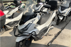 50 - 2021 Honda PCX