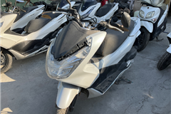 44 - 2017 Honda PCX