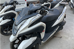 58 - 2017 Yamaha TRICITY