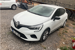 72 - 2023 Renault Clio 1.0 TCe Joy 