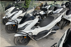 48 - 2021 Honda PCX