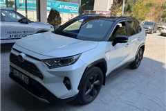 102 - 2020 Toyota RAV4 2.5 Hybrid Passion X-Sport 